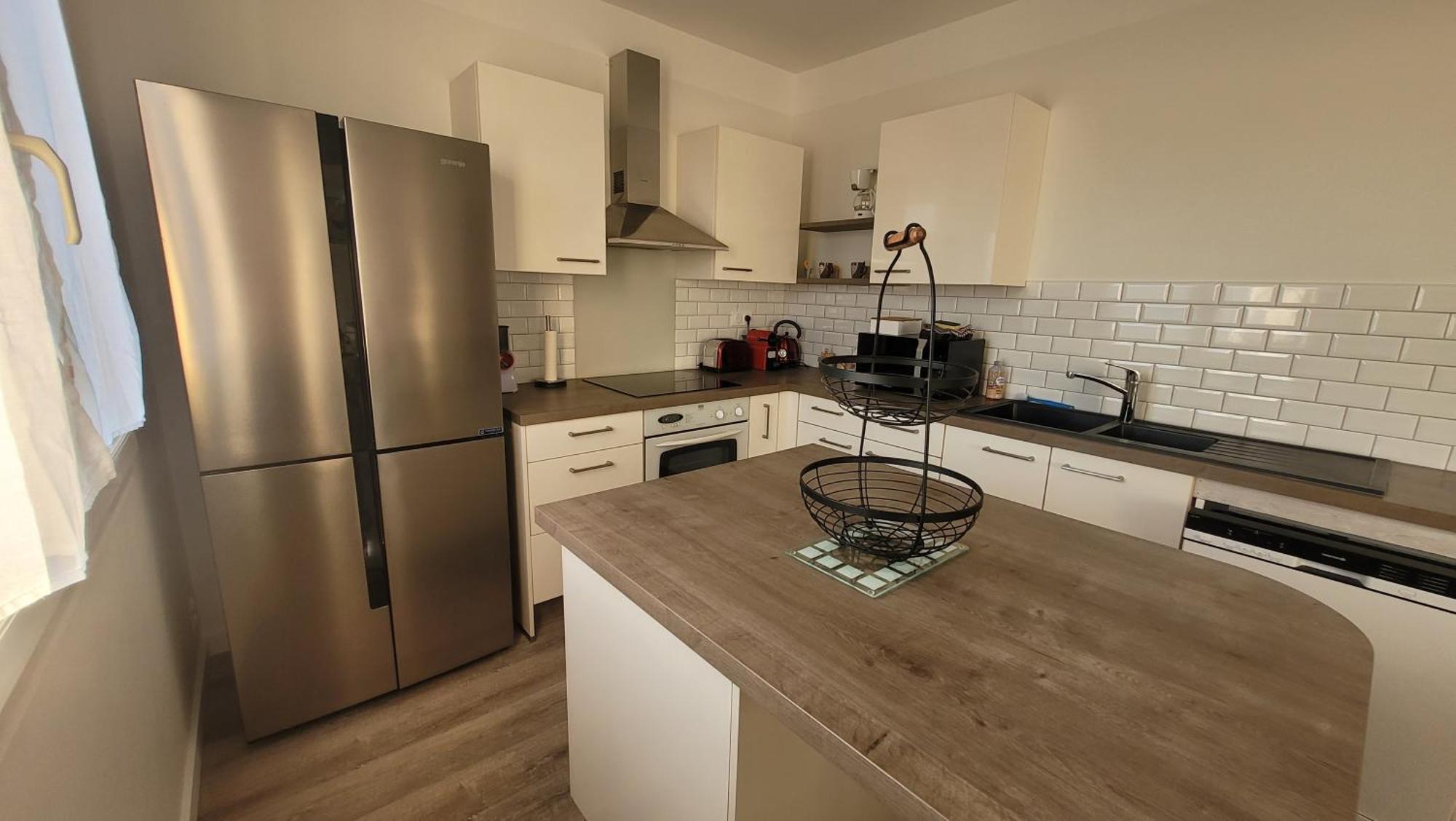 Bel Appartement T5 Neuf Avec 4 Chambres Тарб Екстер'єр фото